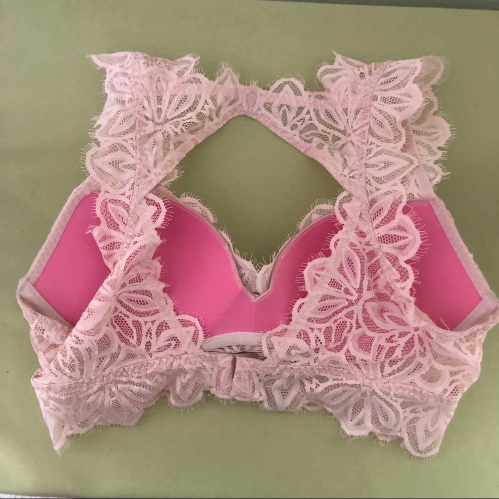 Lace Bra - Picture 2 of 2